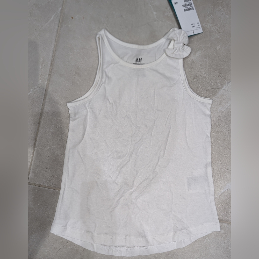 4/$20 NWT H&M White Sleeveless Top • Organic Cotton • Size 4–6Y